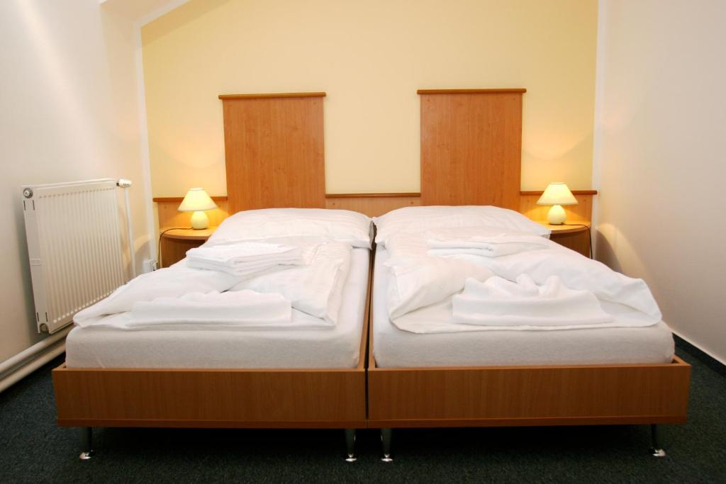 Garni G Hotel Žilina Exteriér fotografie